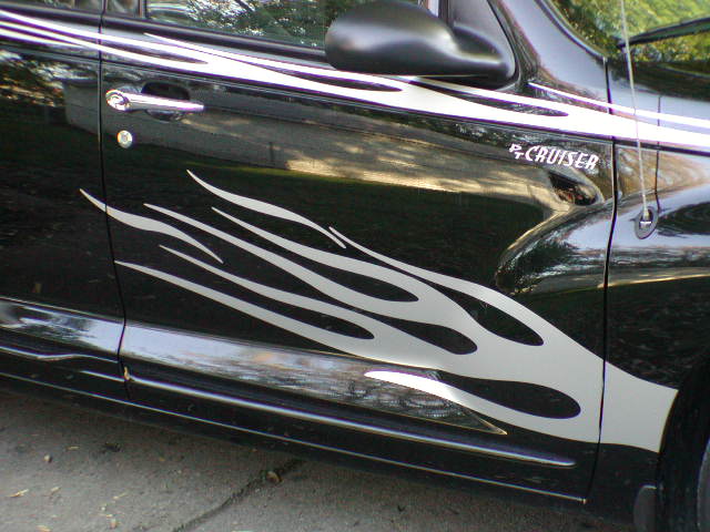 P/T Cruiser Flame Side Graphics Set