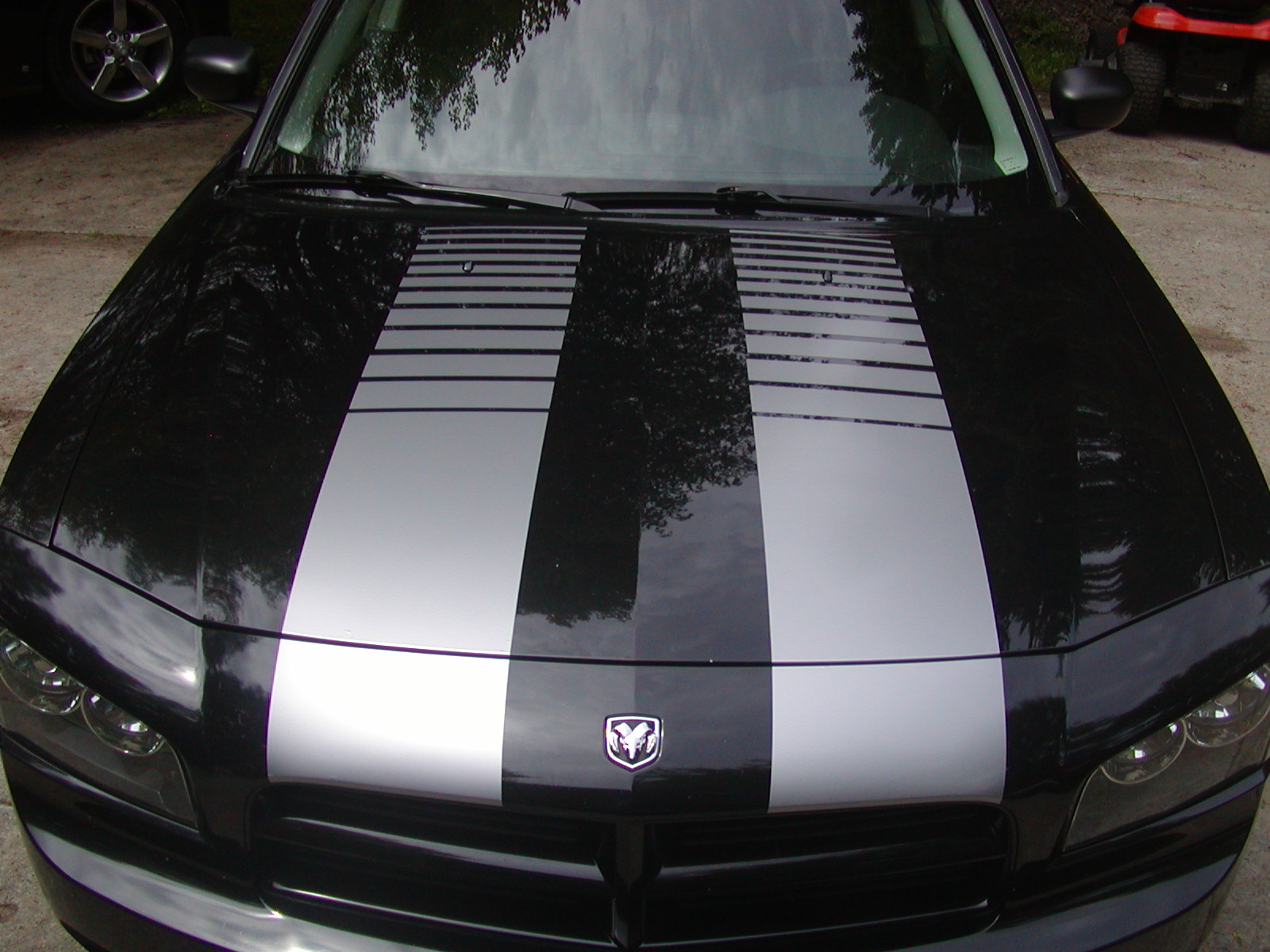 DODGE Charger Magnum 10.5" Fade out hood Rally stripes!!